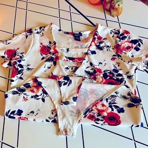 Rue21 Floral print Body Suit | NWOT
